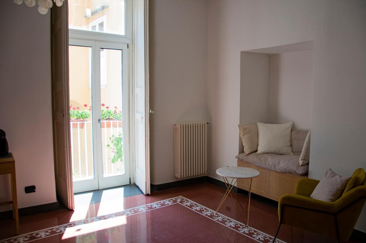 Vesevo Rooms Napoli Dış mekan fotoğraf