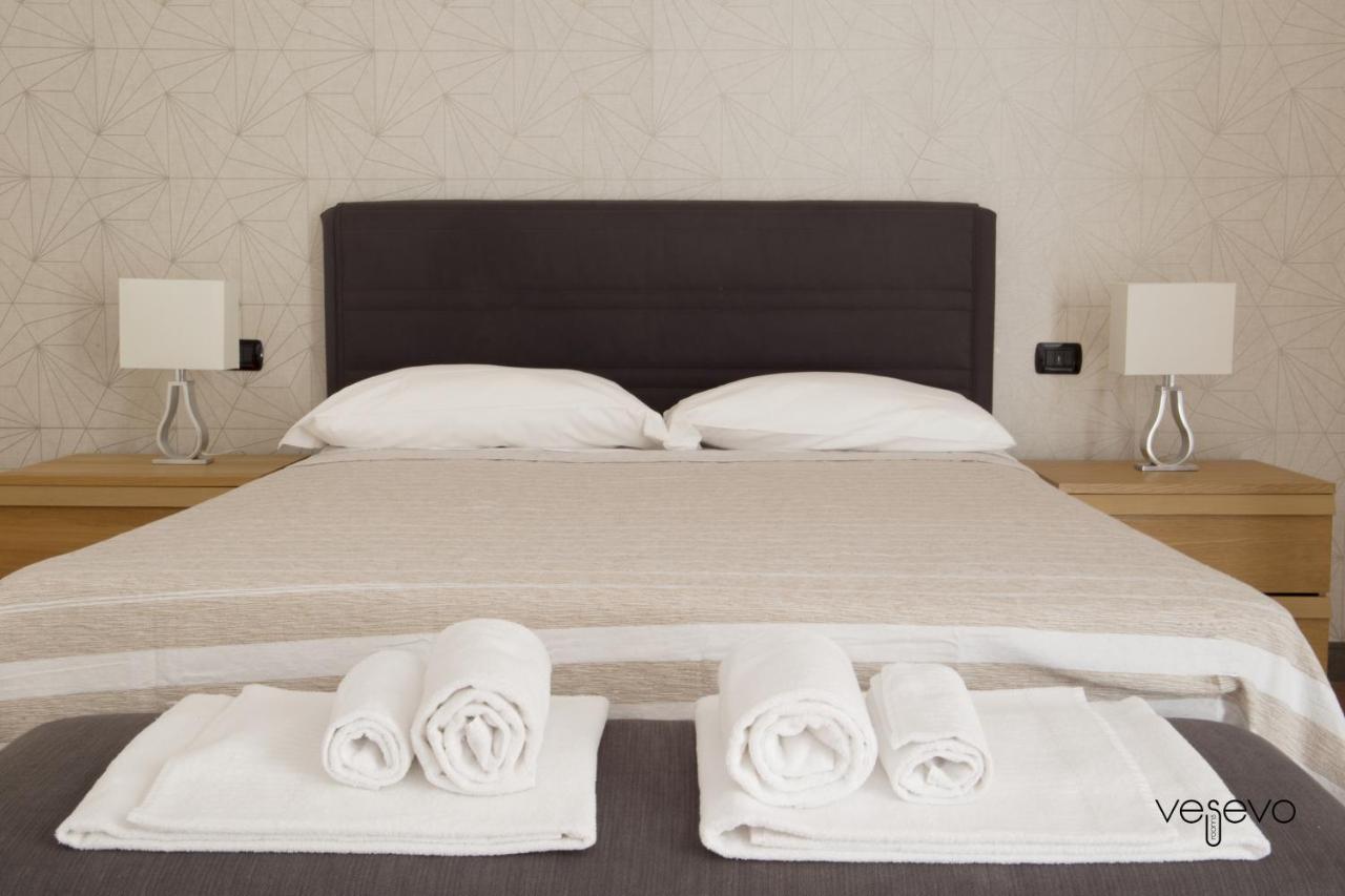 Vesevo Rooms Napoli Dış mekan fotoğraf